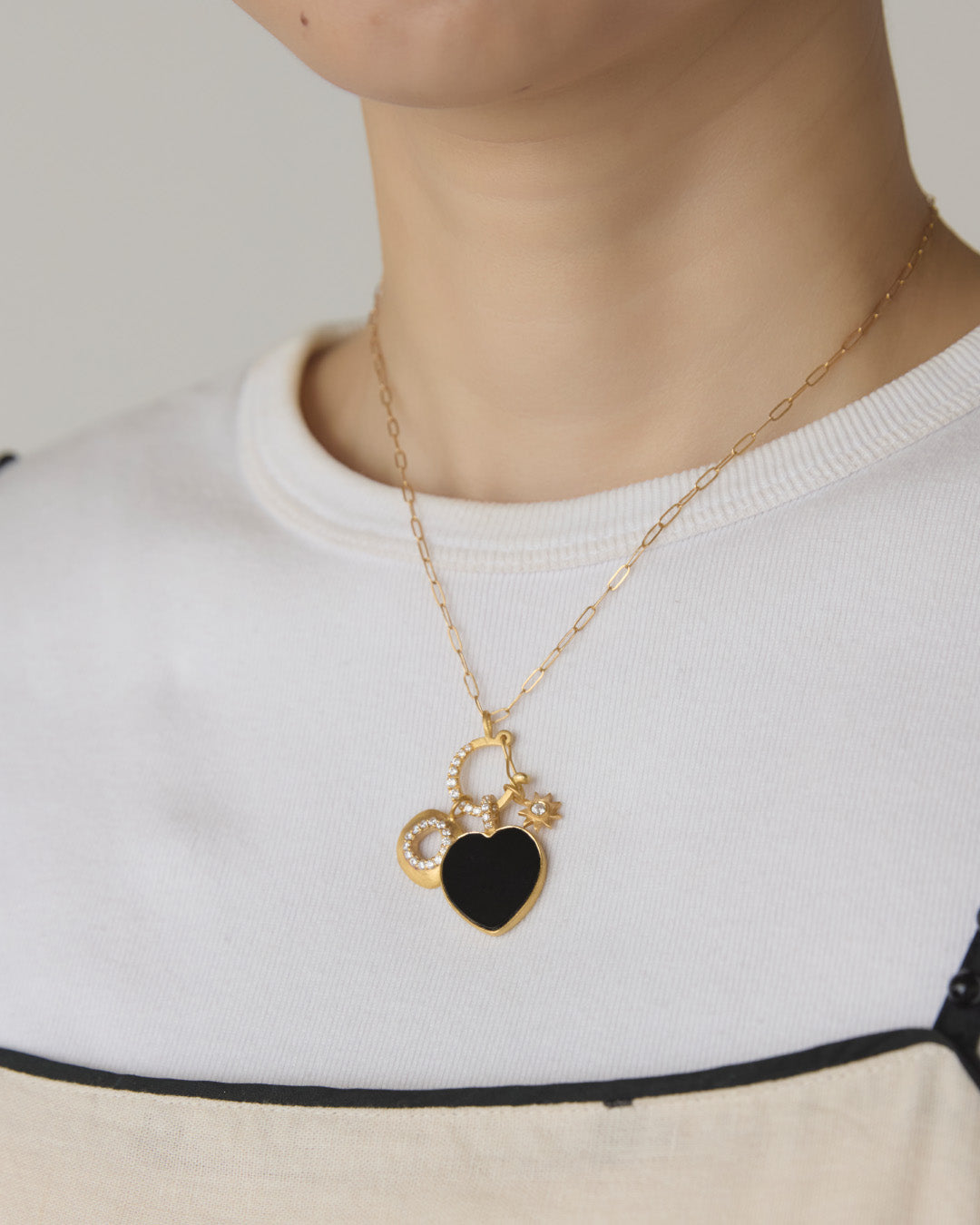 FRAGMENT CHARM L - Onyx - #001