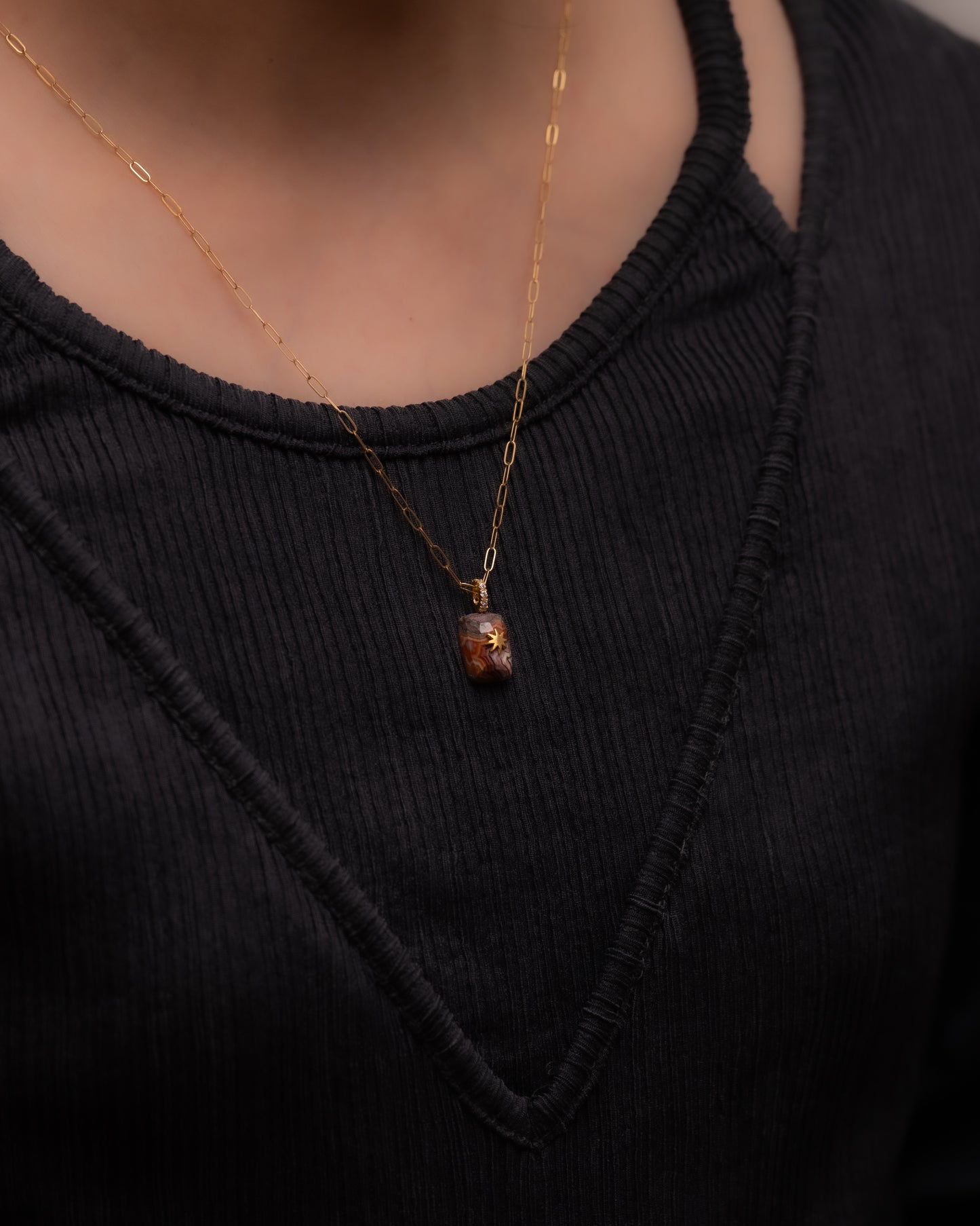 BANDED CHARM - Dryhead Agate - #130
