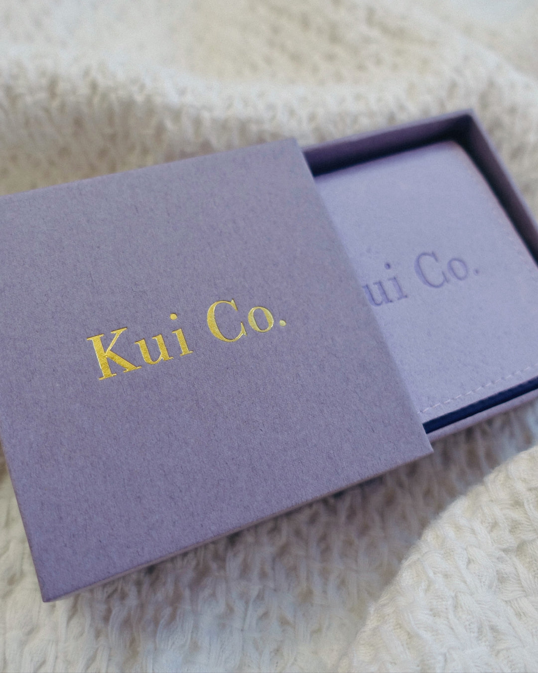 GIFT BOX