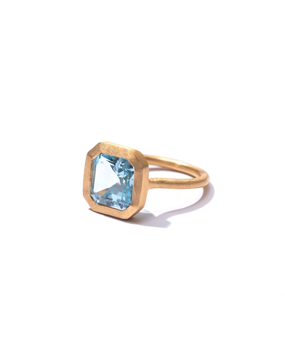 RAW-STONE RING  -  Sky Blue Topaz -  #340