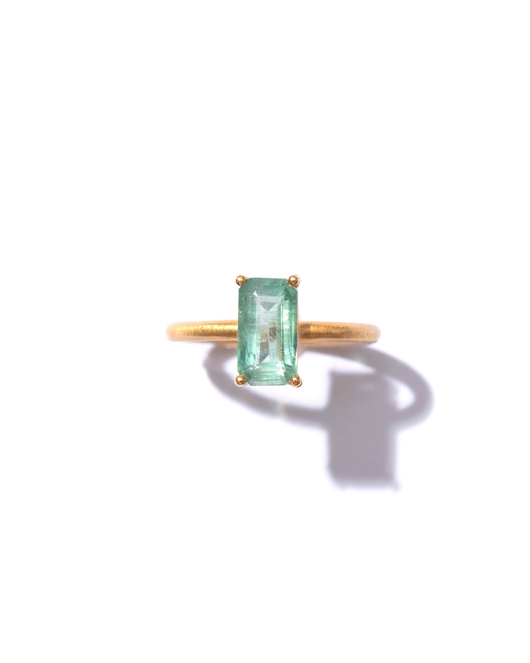 RAW-STONE RING  -  Green Kyanite -  #123