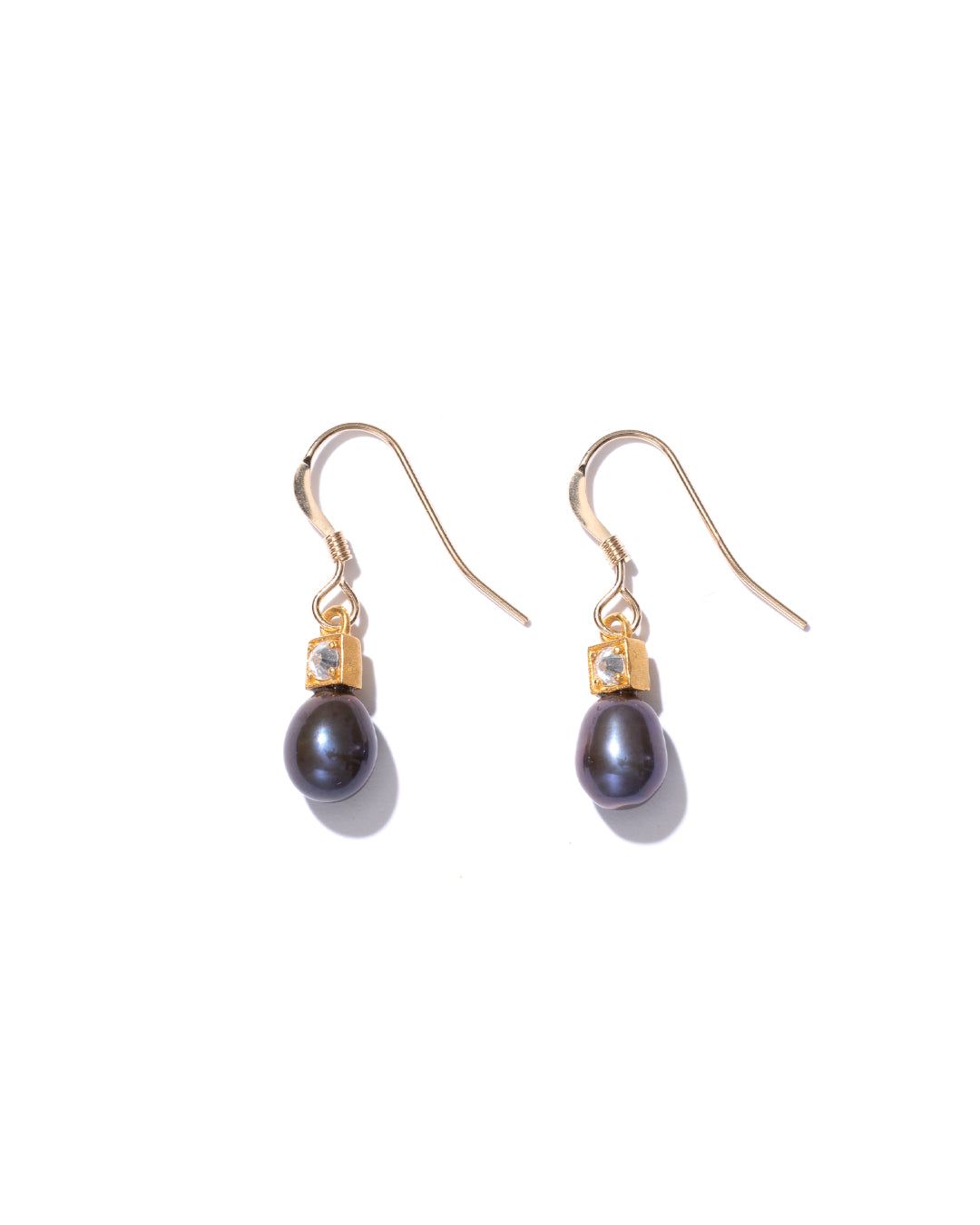 RAW-STONE EARRINGS - Pearl -  #132