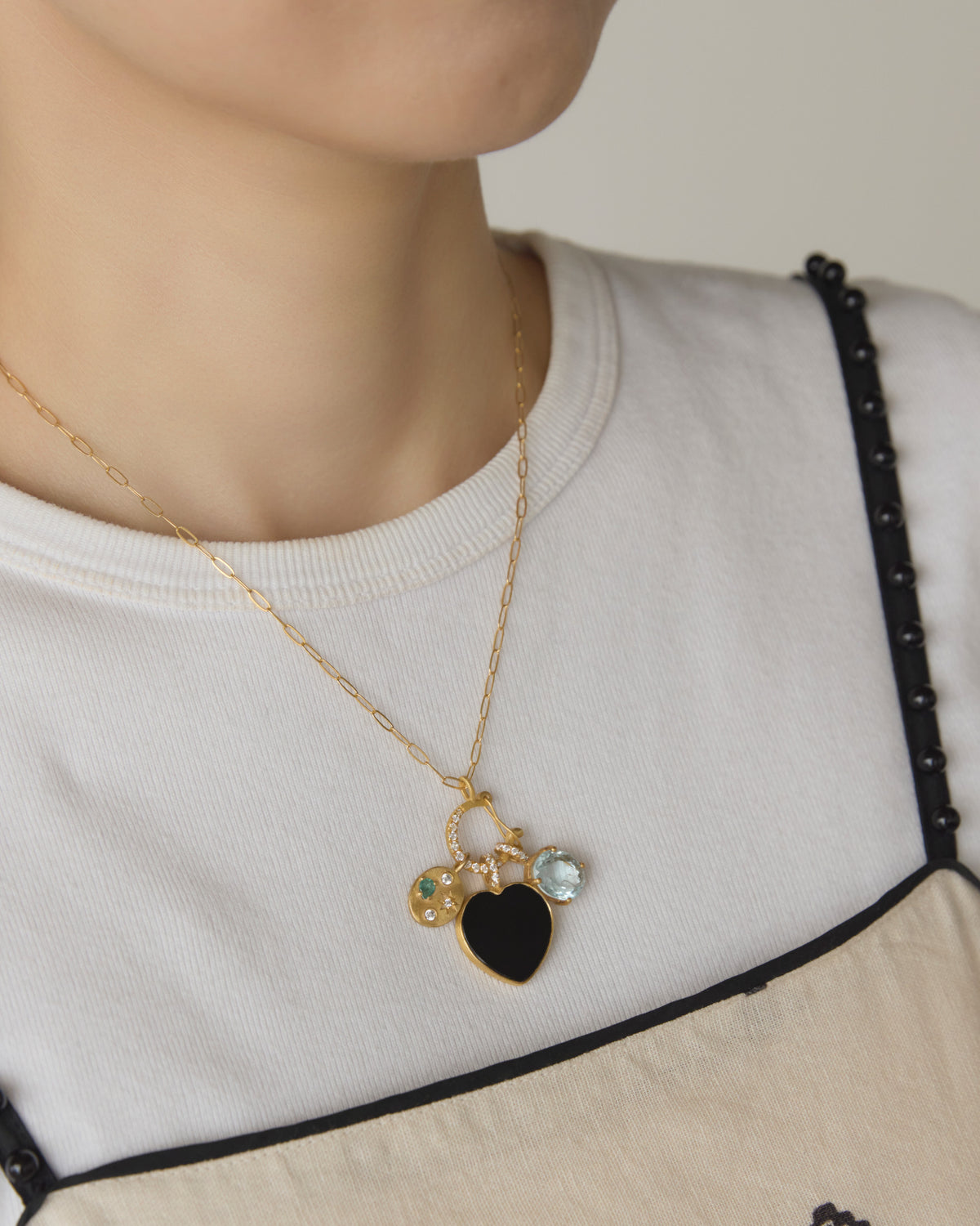 RAW-STONE CHARM - Emerald -  #450