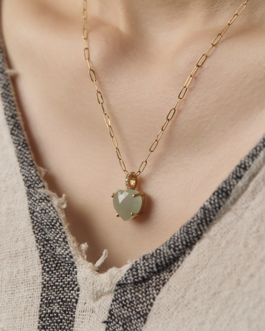 RAW-STONE CHARM  -  Aquamarine -  #187