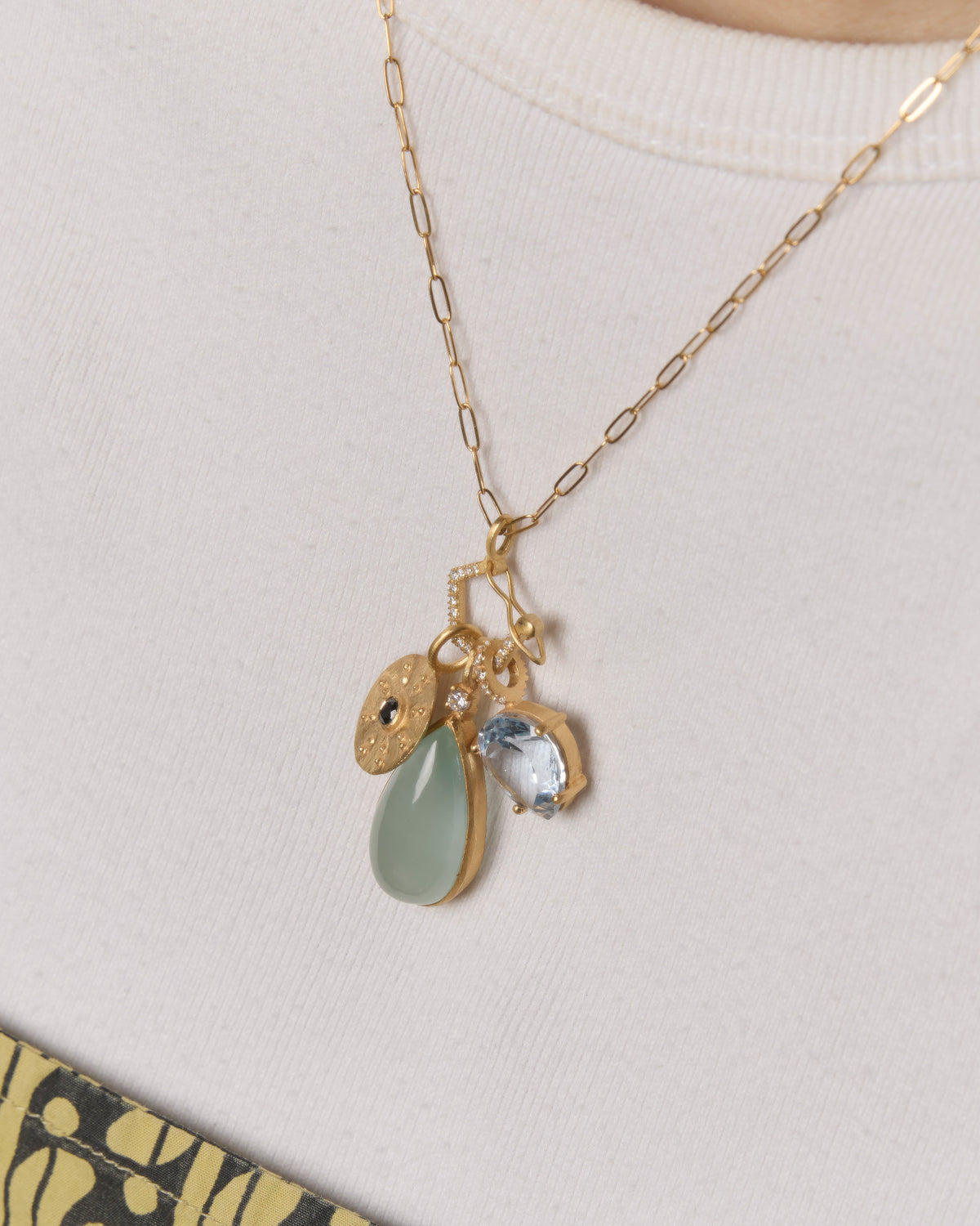 RAW-STONE CHARM  -  Aquamarine -  #w25