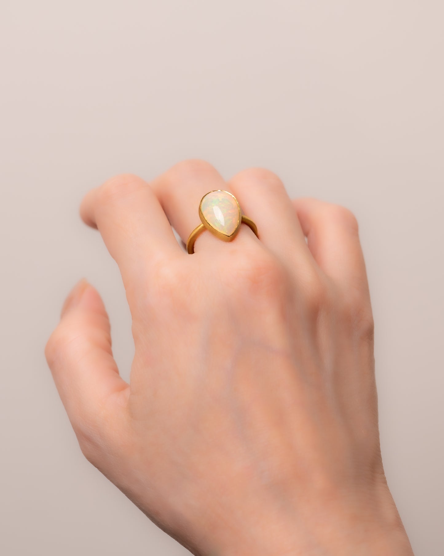 RAW-STONE RING  -  Opal -  #1427