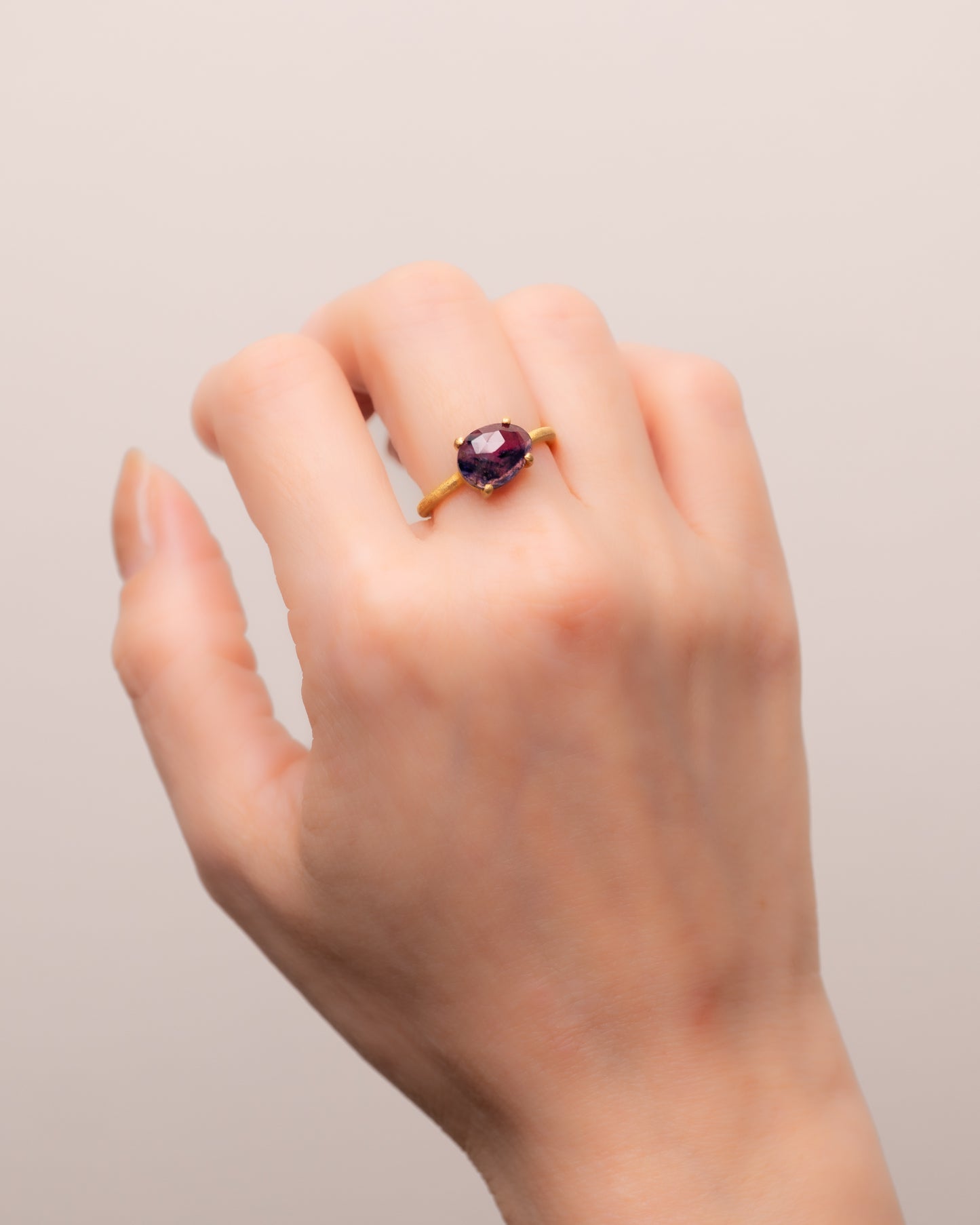 RAW-STONE RING - Windsor Sapphire -  #1542