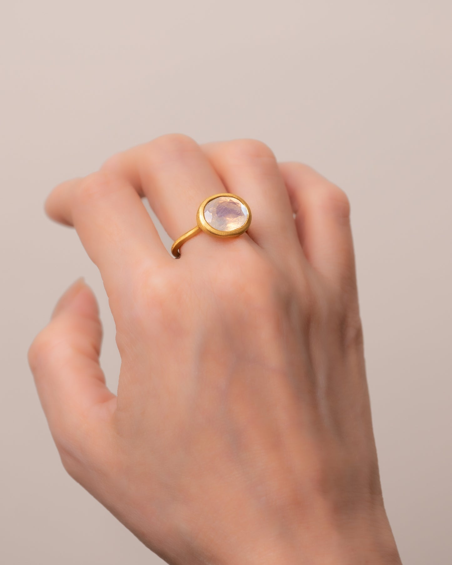 RAW-STONE RING - Moonstone -  #1604
