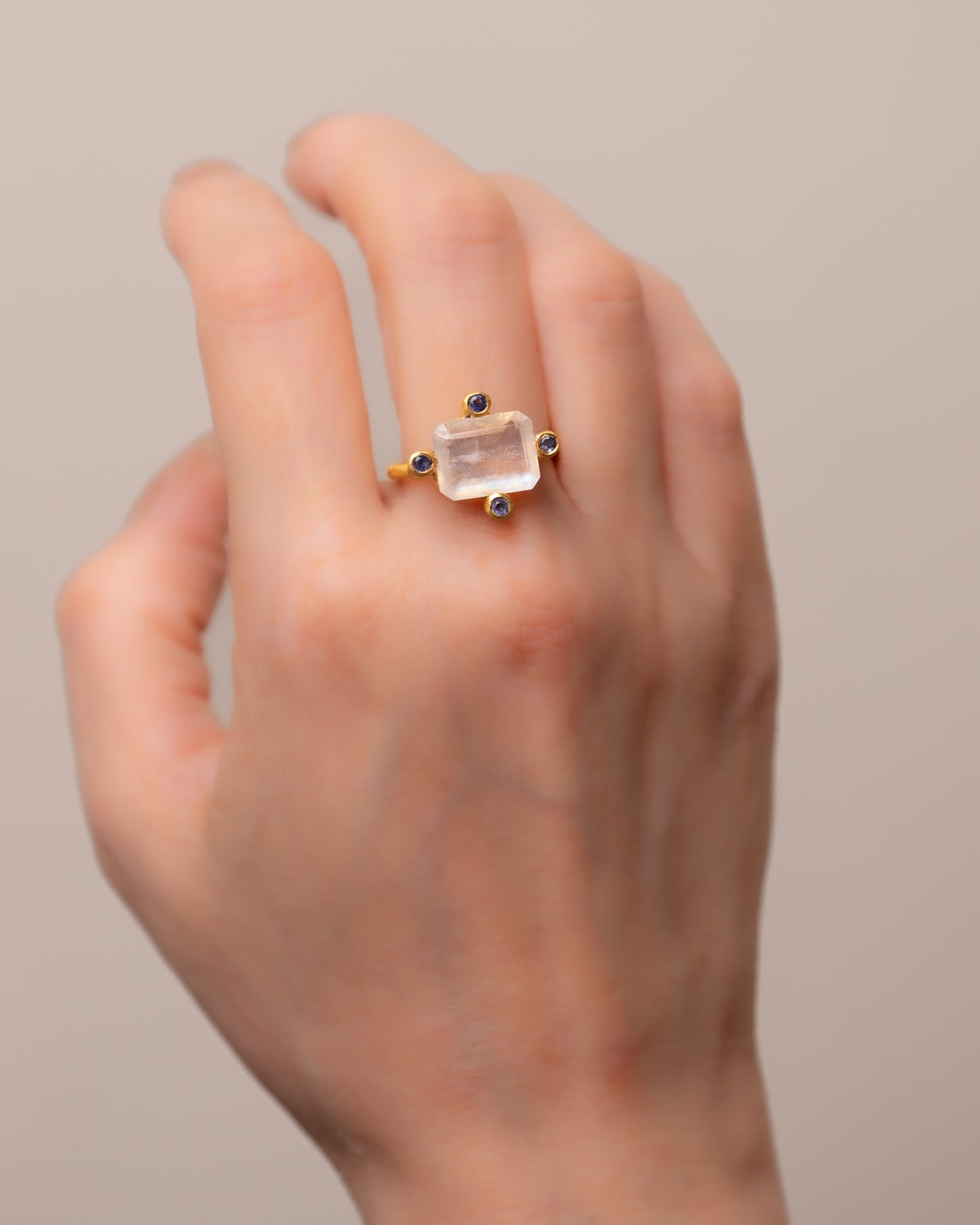 RAW-STONE RING - Moonstone -  #1568