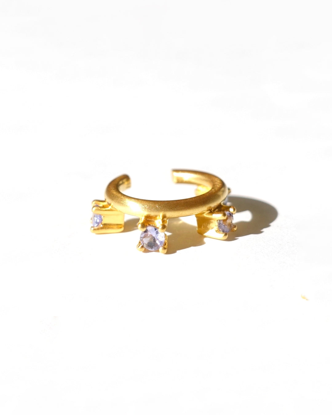 RAW-STONE Earcuff  -  Tanzanite -  #010