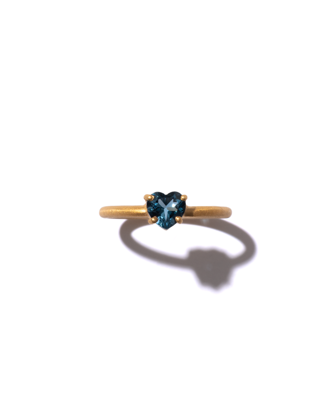 RAW-STONE RING  -  London Blue Topaz -  #1647